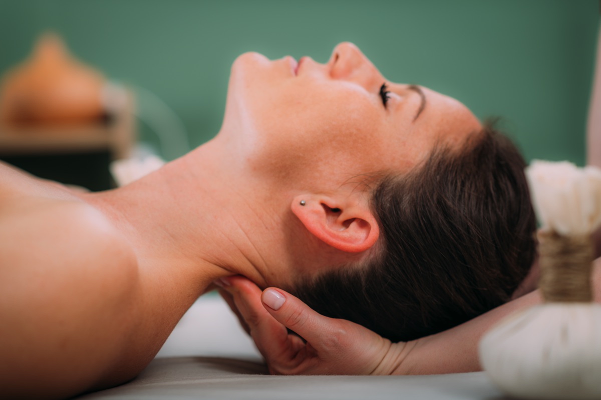 Osteopatia Sacro-Craniana — terapia craniossacral suave